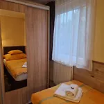 Boglarka Apartmanhaz Apartament Mezőkövesd