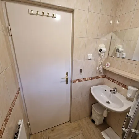 Boglarka Apartmanhaz *