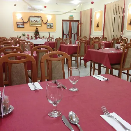 Apartament Boglarka Apartmanhaz Mezőkövesd