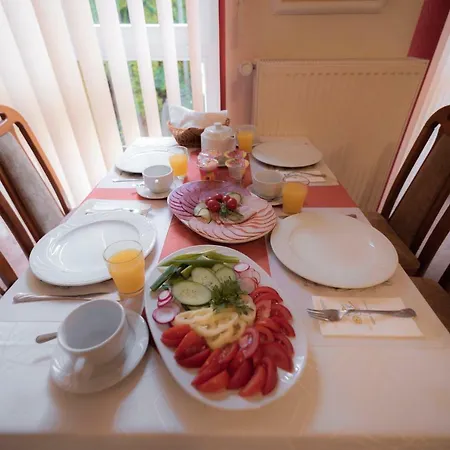 Boglarka Apartmanhaz Apartment